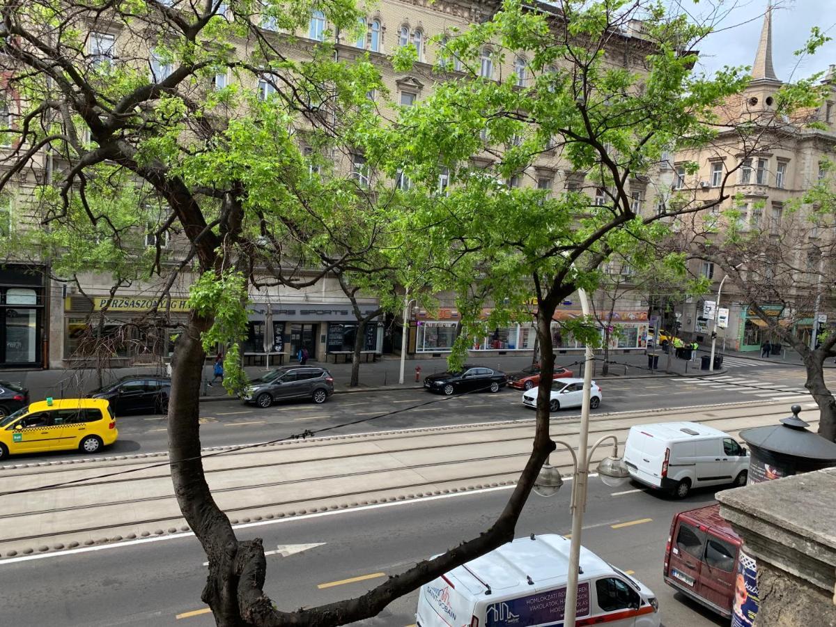 Luxury Apartment In The Central Budapest Bagian luar foto